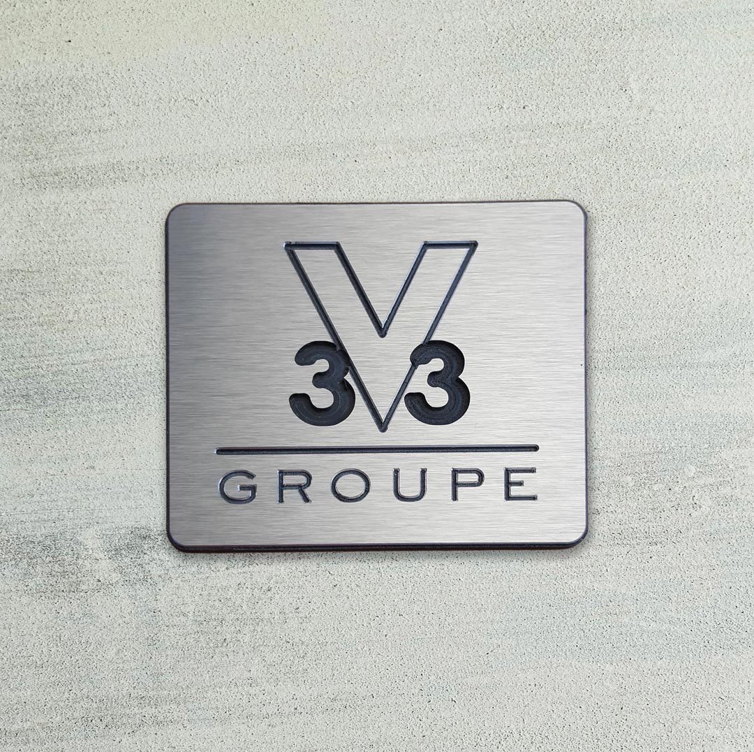 Gravure sur aluminium composite - V33